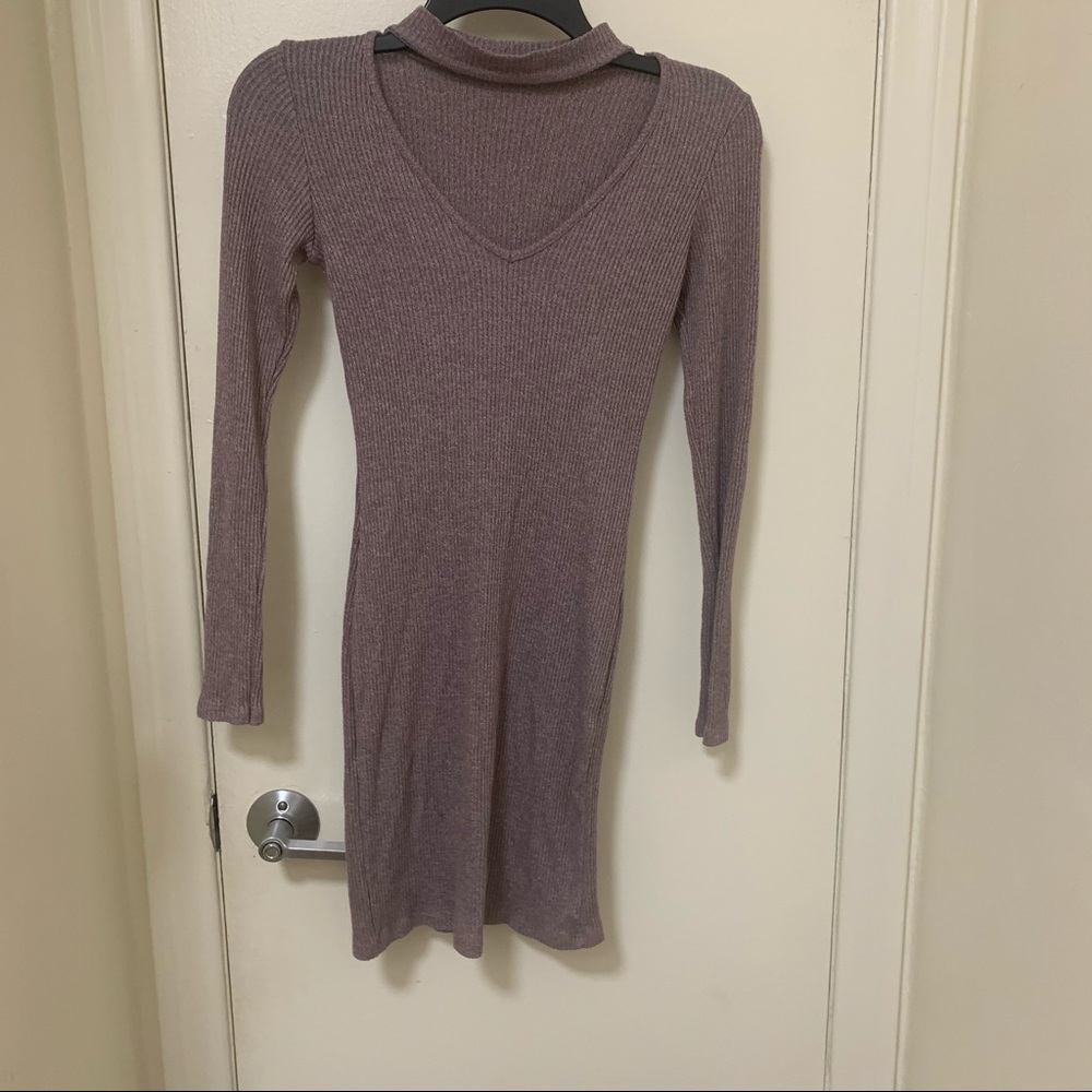 Long Sleeve V-Neck Bodycon Midi Dress, Mauve Bodycon Dress, Long Sleeve Dress - Picture 2 of 6